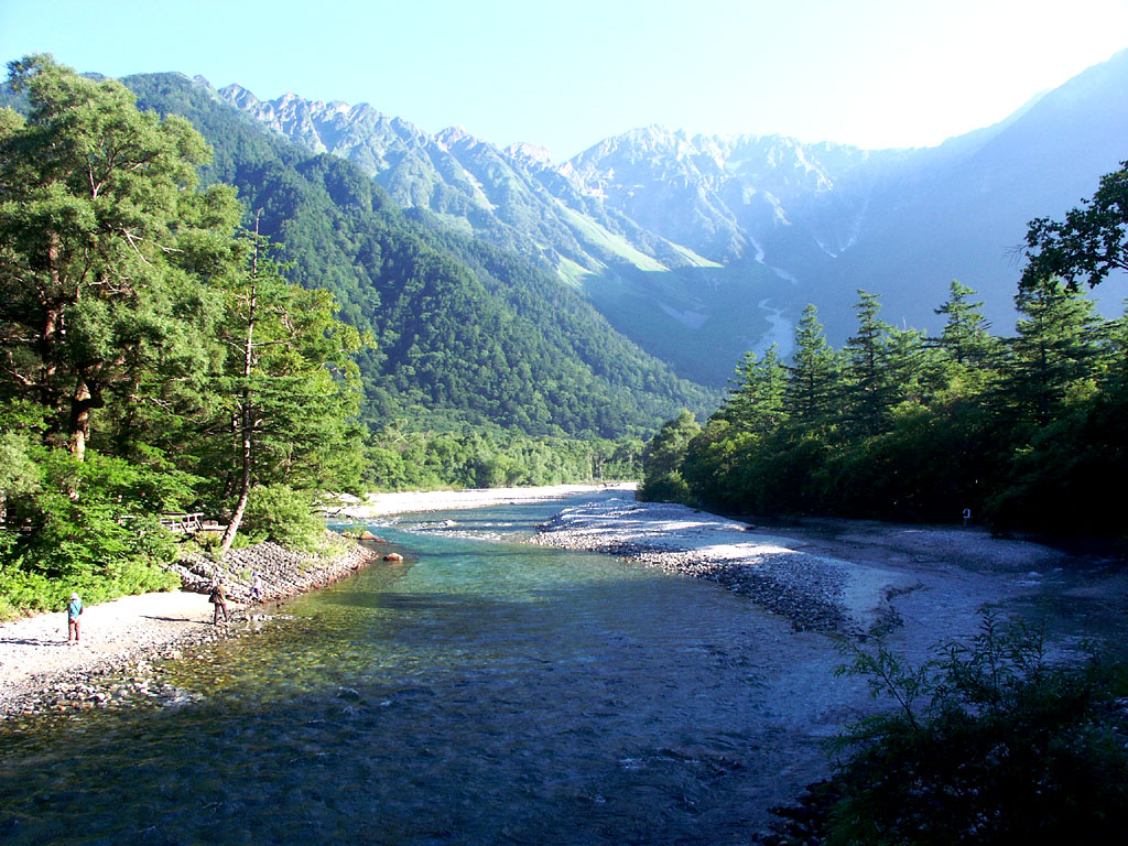 山の壁紙 上高地 梓川